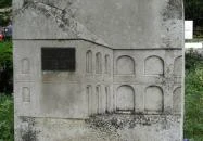 Arany János emlékköve Kisújszállás