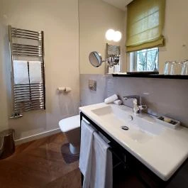 Bagatelle Gardenhouse Hotel, Budapest - Egyéb