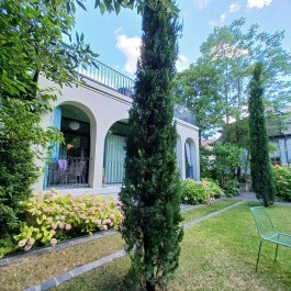 Bagatelle Gardenhouse Hotel Budapest - Medence/kert