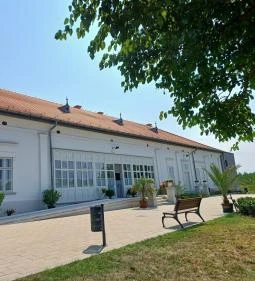 Baghy-Szinyei Merse Kúria