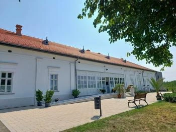 Baghy-Szinyei Merse Kúria Cserkeszőlő