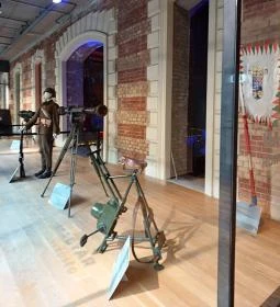 Bálna Honvédelmi Központ