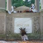 Benczúr Gyula Mauzóleum Szécsény - Egyéb