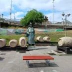 Borárus-szoborkompozíció Budapest - Egyéb