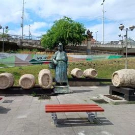 Borárus-szoborkompozíció, Budapest - Egyéb