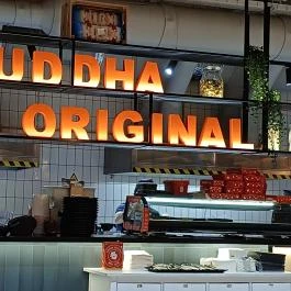 Buddha Original Thai Wok & Sushi Bar - Mammut, Budapest - Belső