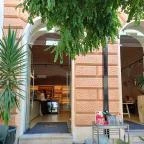 SALT Bakery & CAUSE - Zrínyi utca Budapest - Belső