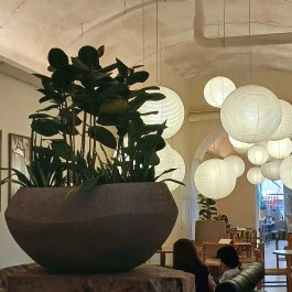 SALT Bakery & CAUSE - Zrínyi utca, Budapest - Belső