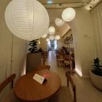 SALT Bakery & CAUSE - Zrínyi utca Budapest - Belső