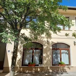 Centrum Apartman, Cegléd - Külső kép