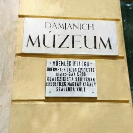Damjanich János Múzeum, Szolnok - Külső kép