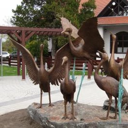 Daru szoborcsoport Hortobágy - Egyéb