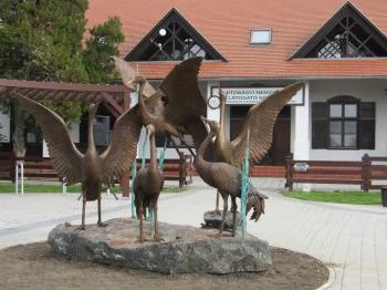 Daru szoborcsoport Hortobágy