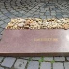 Emanuel Emlékmű Budapest - Egyéb