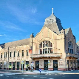 Erzsébet Királyné Szálloda, Gödöllő - Külső kép