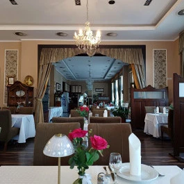 Erzsébet Királyné Szálloda, Gödöllő - Vendéglátás