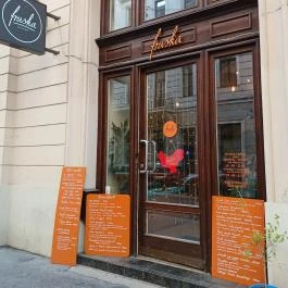 Fruska Bistro - Nádor utca Budapest - Külső kép