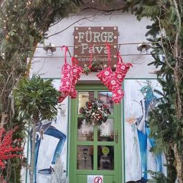 Fürge Páva, Monor - Egyéb