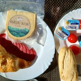 Füzérradványi Kastély Üdülőház, Füzérradvány - Vendéglátás