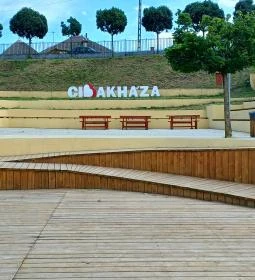 Gödör Madárbarát Park