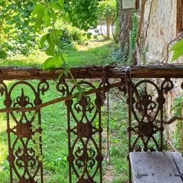 Goszthony Mária Emlékmúzeum és Nemzetközi Üvegmúzeum, Bárdudvarnok - Egyéb