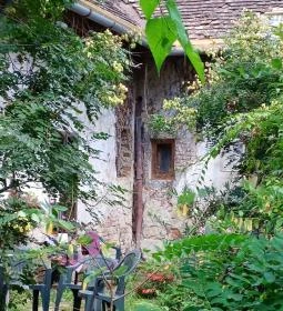 Goszthony Mária Emlékmúzeum és Nemzetközi Üvegmúzeum