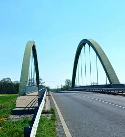 Gróf Szapáry Gyula emléktáblája