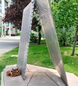 A Horthyligetre hurcoltak emlékműve