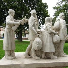 Hősök ligete, Vecsés - Egyéb