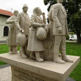 Hősök ligete, Vecsés - Egyéb