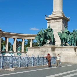 Hősök tere, Budapest - Külső kép