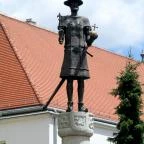 Károly Róbert-szobor Gyöngyös - Egyéb