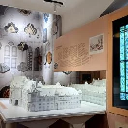 Kecskeméti Városháza Látogatóközpont Kecskemét - Egyéb