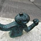 Kolodko: Csúzli miniszobor Vác - Egyéb