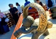 Kolodko: Kockásfülű nyúl miniszobra Budapest