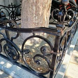 Kolodko: Pénzseprő miniszobor, Budapest - Külső kép