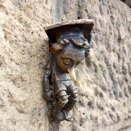 Kolodko: Pinokkió miniszobor, Budapest - Külső kép