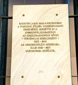 Kossuth-erkély