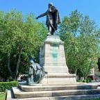 Kossuth szobor Cegléd - Egyéb