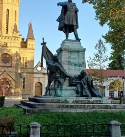 Kossuth szobor