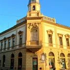 Kossuth toborzó emléktábla Cegléd - Külső kép