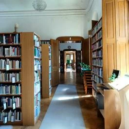 Lamberg-kastély Kulturális Központ, Könyvtár és Muzeális Kiállítóhely Mór - Egyéb