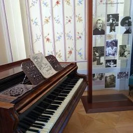 Lamberg-kastély Kulturális Központ, Könyvtár és Muzeális Kiállítóhely Mór - Egyéb