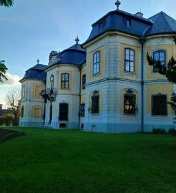 Lamberg-kastély Kulturális Központ, Könyvtár és Muzeális Kiállítóhely