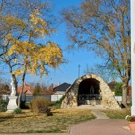 Lourdes-i barlang, Jánoshida - Egyéb