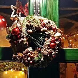 Lusta Páva Borbár és Pince Monor - Egyéb