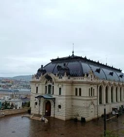 Magyar Királyi Lovarda és Csikós Udvar