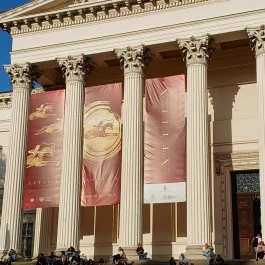 Magyar Nemzeti Múzeum Budapest - Külső kép