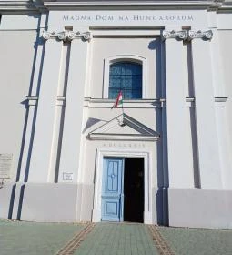 Magyarok Nagyasszonya plébániatemplom