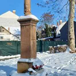 Mária-szobor Szolnok - Egyéb